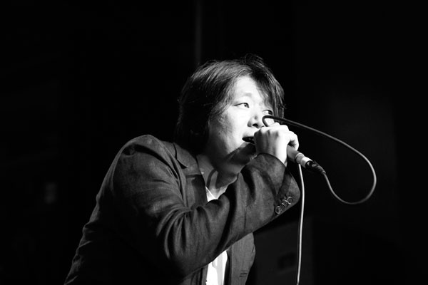 [转载]老狼《北京的冬天》：关于过去、爱情、现在的回味